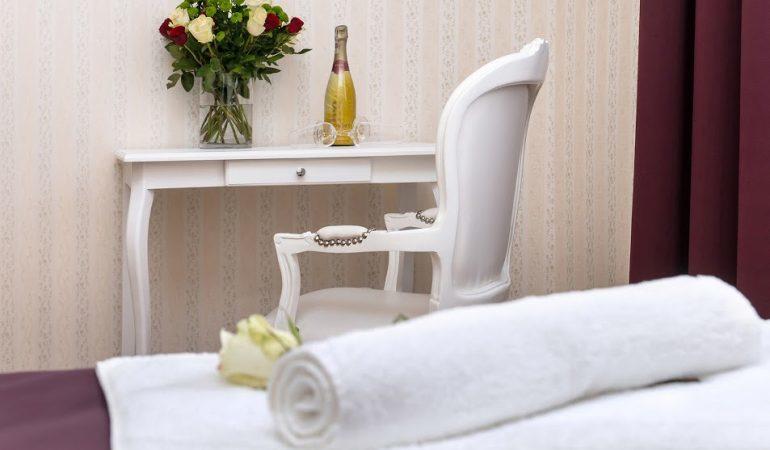 Hotel Court Park Ниса Екстер'єр фото